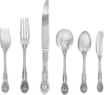 KING EDWARD sterling flatware set patented in 1936 by Gorham. 72 TOTAL PIECES. 6 place set for 12. Sterling Silver Collection