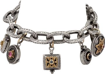 Charm Bracelet in sterling silver and 18k yellow gold.