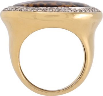 Leopard Design Enamal Ring in 18k yellow gold with diamonds