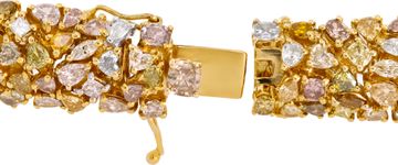 Mosaic yellow diamonds 18k yellow gold bracelet with 30.52 carats