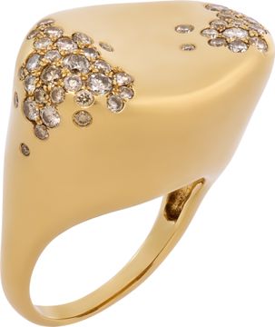 Nada Ghazal My Muse Storm Winter Oval Ring in 18k yellow gold with diamonds