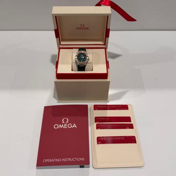 Omega Constellation 131.23.29.20.99.001 Steel & Rose Gold Green dial 29mm Auto