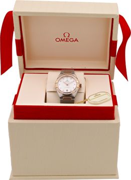 Omega Constellation in stainless steel & 18k rose gold diamond bezel