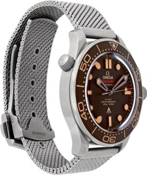 Omega Seamaster 210.92.42.20.01.001 Titanium 42mm auto watch