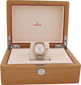 Omega Seamaster Aqua Terra 220.52.41.21.02.001 18k rose gold 41mm auto watch