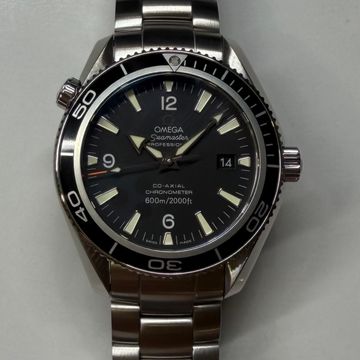Omega Seamaster Planet Ocean 2201.50.00 Steel Black dial 42mm Auto