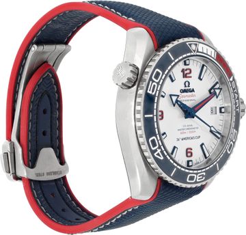 Omega Seamaster Planet Ocean 215.32.43.21.04.001 Stainless Steel 44mm auto watch