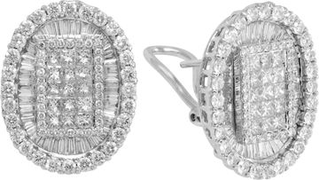 Oval cluster of diamonds earrings set in 18k white gold