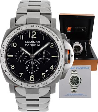 Panerai Luminor Chronograph in titanium Panerai Luminor 42mm PAM00074