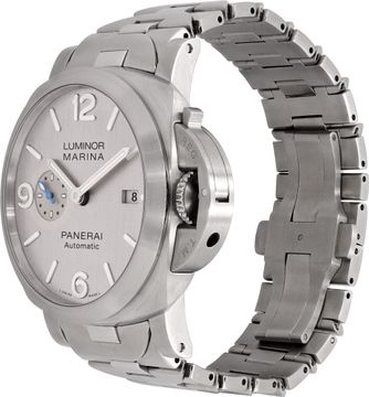 Panerai Luminor Marina in stainless steel