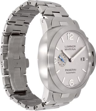 Panerai Luminor Marina in stainless steel