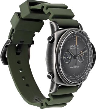 Panerai Luminor Marina PAM01409 steel Gray dial 44mm Automatic watch