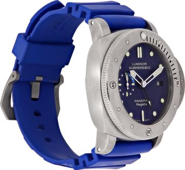 Panerai Luminor Submersible 1950 Regatta 3 Days GMT Automatic in titanium