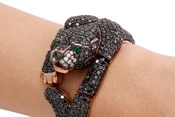 Panthere bracelet with black sapphires in 14k rose gold