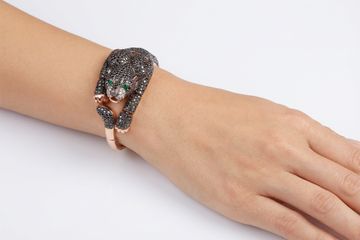 Panthere bracelet with black sapphires in 14k rose gold