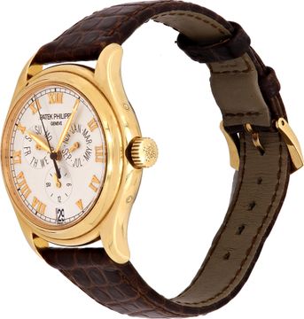 Patek Philippe Annual Calander in 18k yellow gold ref-5035J