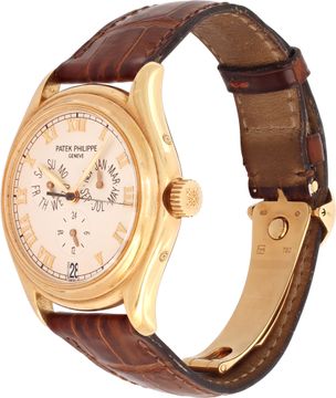 Patek Philippe Annual Calendar 5035J-001 18k 37mm auto watch