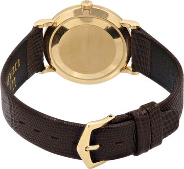 Patek Philippe Calatrava in 18k yellow gold