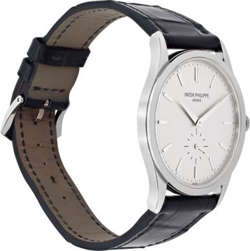 Patek Philippe Calatrava 5196G-001 18k White Gold 37mm Manual watch