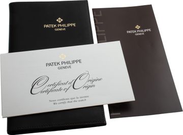 Patek Philippe Nautilus 5980r-001 18k rose gold 38.5mm auto watch