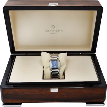 Patek Philippe Twenty 4 4910/10A-012 Stainless Steel Blue dial 25mm Quartz watch