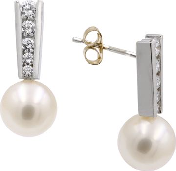 Pearl and diamond drop earrings crafted in 18K gold