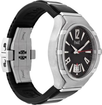 Piaget Polo P10605 Stainless Steel Black dial 45mm Automatic watch
