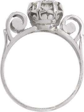 Platinum ring with diamond