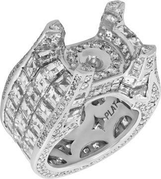 Platinum setting with round and princess cut diamonds approx. 22 carats
