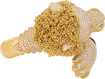 Roberto Coin Lion bangle with 6.50 carats in diamonds and 0.65 carats in pink sapphires