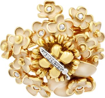 Roberto Coin Spring flower ring with enamel and diamond accents in 18k yellow gold