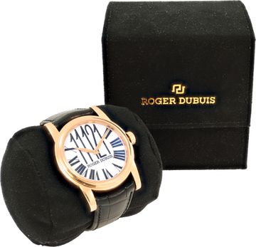 Roger Dubuis Hommage HO40 14 G 18k rose gold 40.5mm auto watch