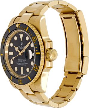 Rolex Submariner in 18k yellow gold ref-116618LN