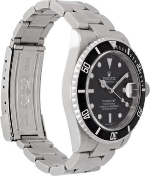 Rolex Submariner 16610 Stainless Steel Black dial 40mm Automatic watch