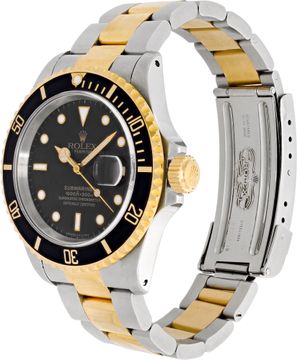 Rolex Submariner 16613    Stainless Steel    Black dial 40mm    Automatic watch