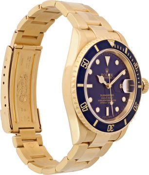 Rolex Submariner 16618 18k Yellow Gold Blue dial 40mm Automatic watch