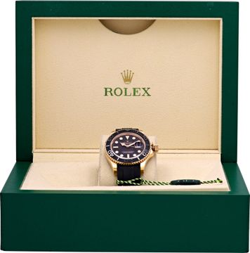 Rolex Yatchmaster in 18k rose gold ref-126655