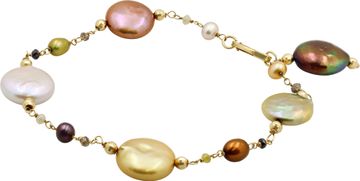 Set of Necklace, Earrings, and Bracelet with 18k pearls set in 18k yellow gold