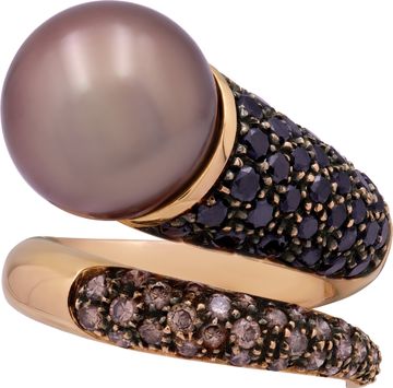 Tahitian Pearl ring in 18k rose gold with black and champagne diamonds