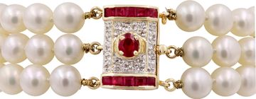 Three-row cultured pearl bracelet with 14k gold clasp.