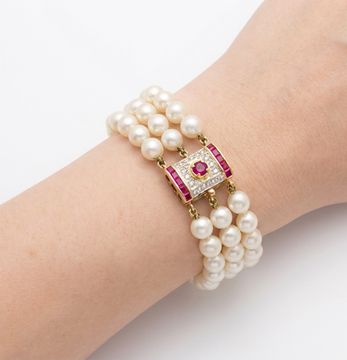 Three-row cultured pearl bracelet with 14k gold clasp Bracelet Collection