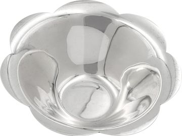 Tiffany and Co medium bowl in sterling silver Sterling Silver Collection