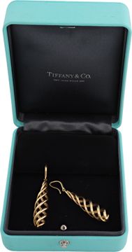 Tiffany & Co. Paloma Picasso Collection Venezia Luce earrings in 18k yellow gold