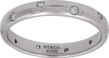 Tiffany and Co. Platinum Etoile RIng with diamonds Tiffany and Co. Platinum Etoile RIng with diamonds Ring Collection