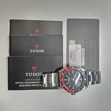 Tudor Black Bay GMT 79830RB-0001 Steel Black dial 41mm Auto