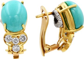 Turquoise and diamond Earrings in18k yellow gold.
