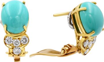 Turquoise and diamond Earrings in18k yellow gold.