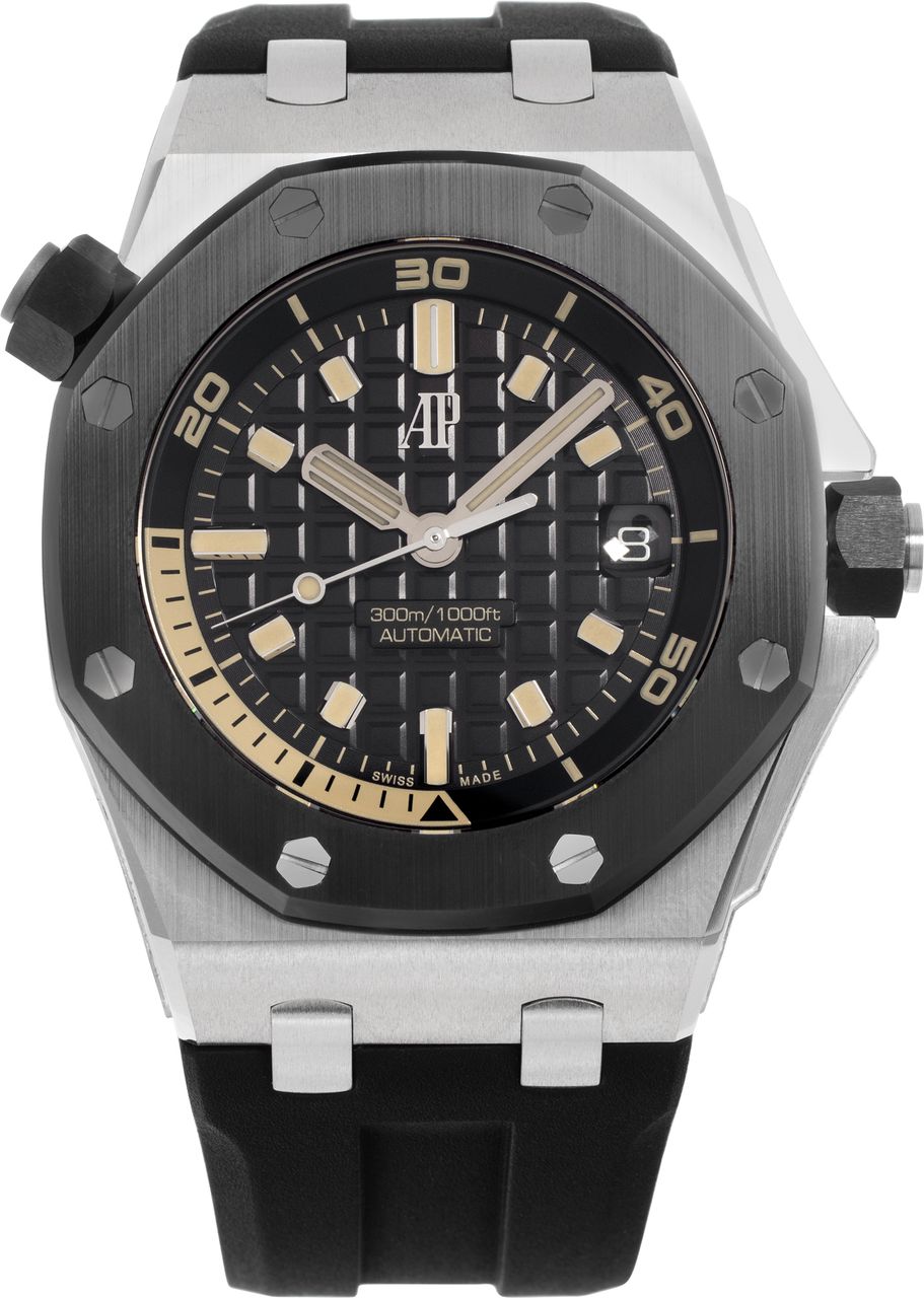 Audemars Piguet Royal Oak Offshore 15720CN.OO.A002CA.01 | Gray & Sons
