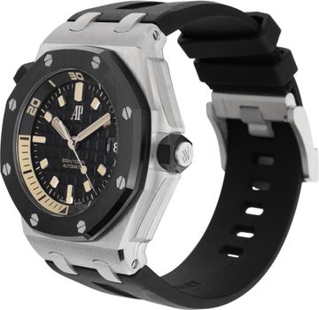Audemars Piguet Royal Oak Offshore 15720CN.OO.A002CA.01 18k White Gold Black dia