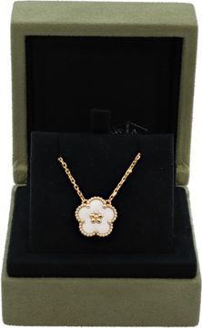 Van Cleef & Arpels Lucky Spring pendant in 18k rose gold